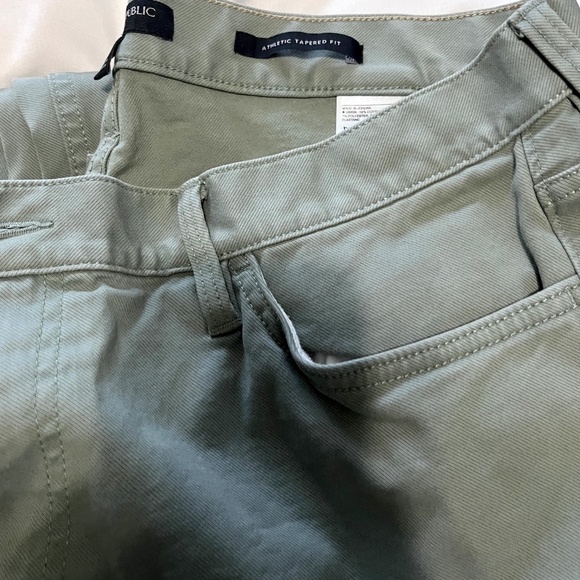 Banana Republic Travel Jeans Bundle plus extras - Picture 6 of 9